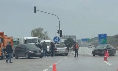 Umurbey Kavşağında Trafik Kazası