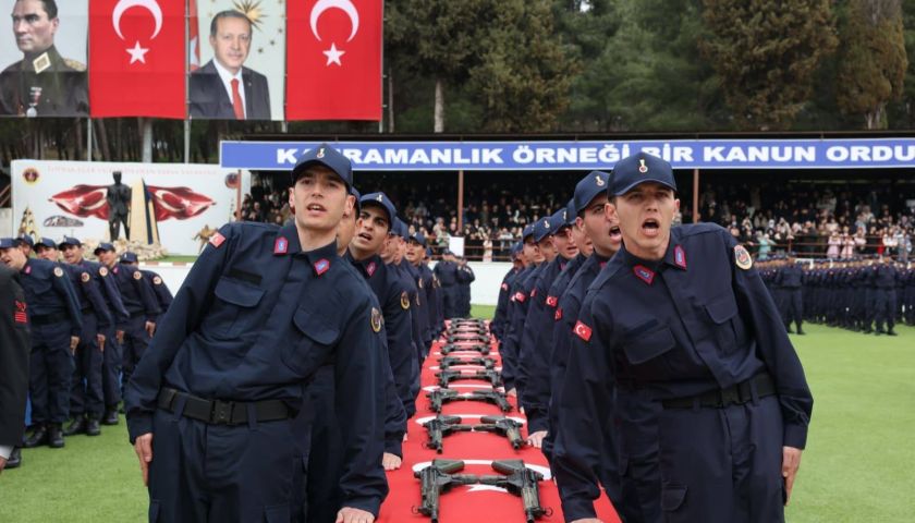 2006-1 Tertip 2. Grup acemi erler ant içti