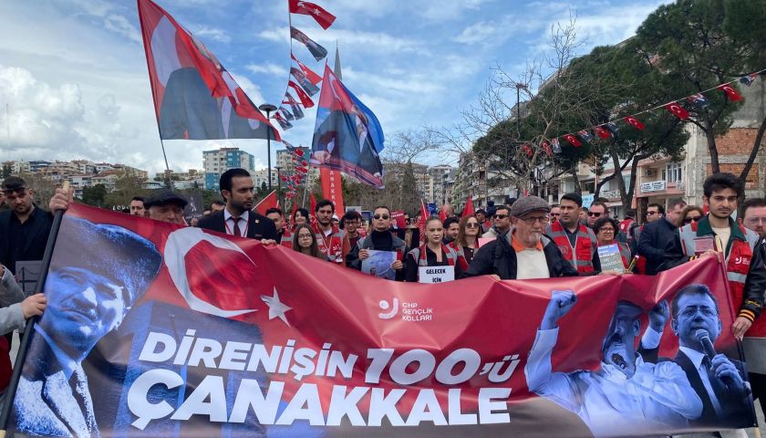 Çanakkale Kordonu’nda 