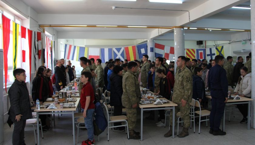 57. Alay Öğrencileri Amfibi Kolordu’da Misafir Oldu!