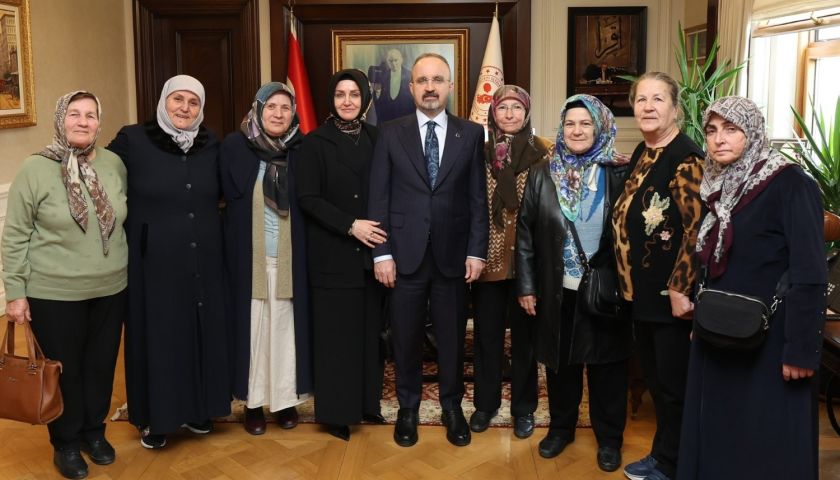 Bülent Turan hemşehrileriyle hasret giderdi