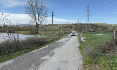 Çanakkale'de taşkın nedeniyle kapanan köy yolu ulaşıma açıldı   