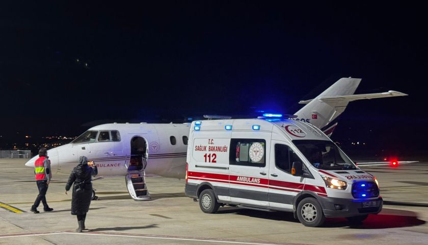 54 Günlük Bebek Uçak Ambulansla Ankara’ya Sevk Edildi