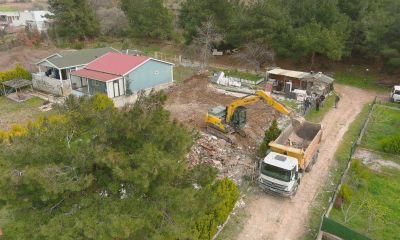 21 kaçak yapı yıkıldı