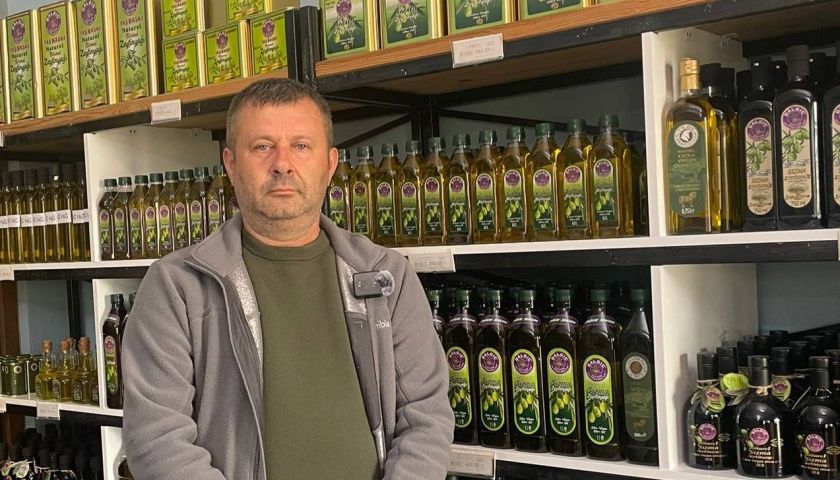 Geyikli’nin Zeytini Dünya Pazarıyla Buluşuyor: Dalgıç Zeytinyağları 12 Ülkeye İhracat Yapıyor