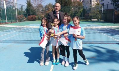 Kortta minikler rüzgarı