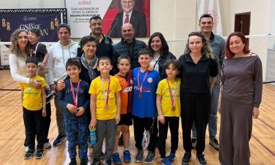 Çanakkale Yeşilay Spor Kulübü’nden 23 Nisan Badminton Turnuvasında Büyük Başarı