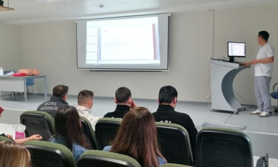 Biga’da şiddete karşı beyaz kod eğitimi yapıldı