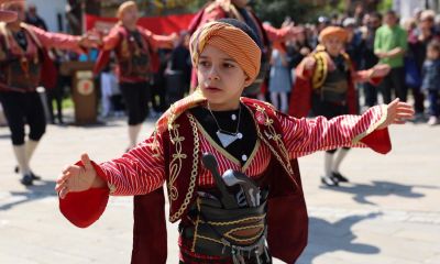 Gökçeada’da 23 Nisan coşkusu: Seymen gösterisi büyüledi