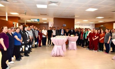 Çanakkale MAE Devlet Hastanesinde 1 Mayıs kutlaması düzenlendi