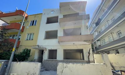 İsmetpaşa’da Metruk Bina Tehlikesi: Anafartalar İlkokulu Öğrencileri Risk Altında
