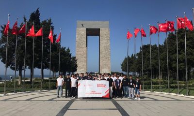 Düzceli gençler Çanakkale'de tarihi alanları gezdi