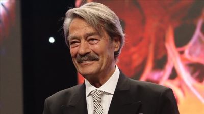 Kadir İnanır’ın sağlık durumu ile ilgili hastaneden açıklama: Tedavisi yoğun bakımda sürüyor