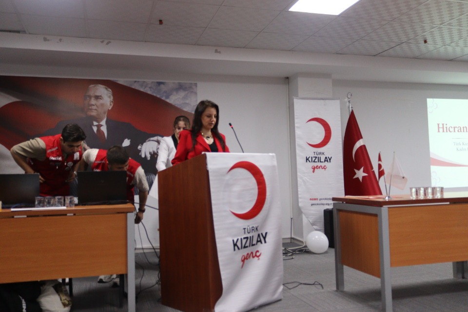 122106_wuciwug_12dd7e0b_kizilay-dan-ail.jpeg
