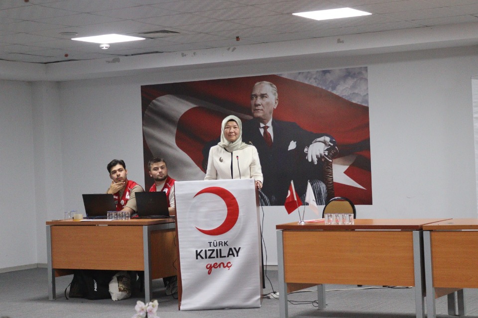 122106_wuciwug_a44148dc_kizilay-dan-ail.jpeg