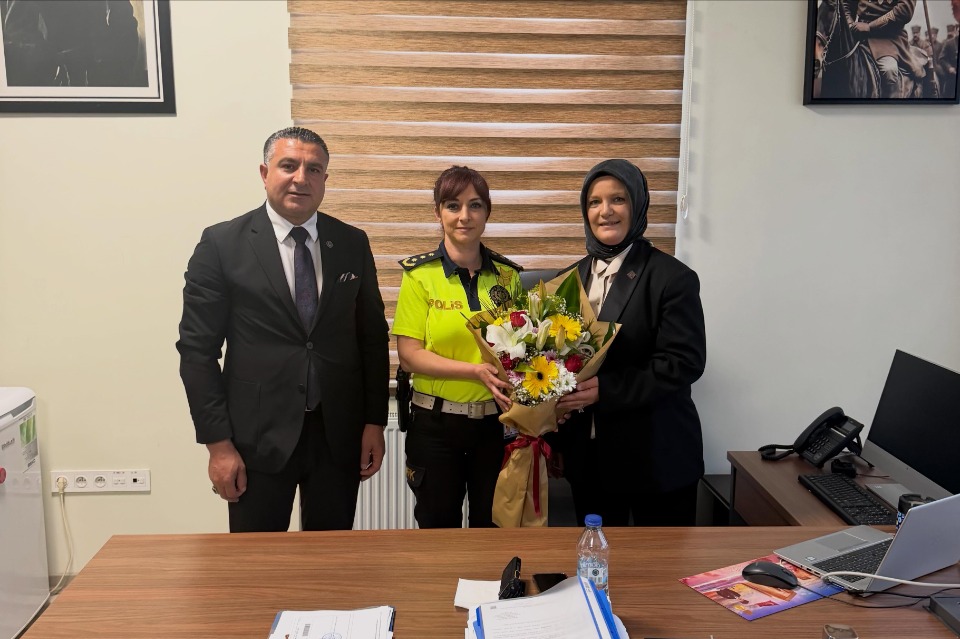122211_wuciwug_fd2b2301_yeniden-refah-p.jpeg