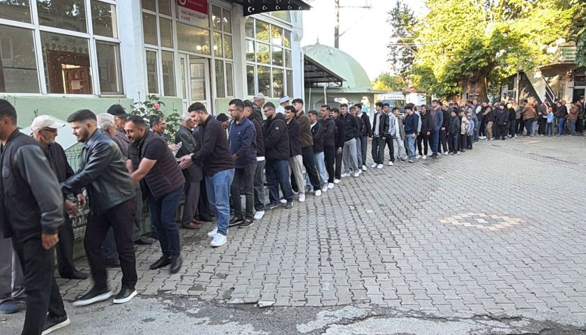 Yenice'de asırlık bayram geleneği, bayramlaşma zinciri