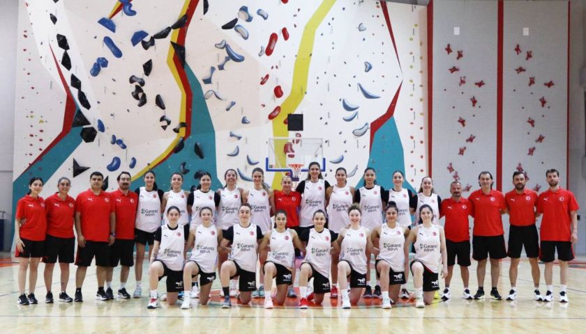 U20 Ümit Kız Milli Takımı Çanakkale Kampına Başladı