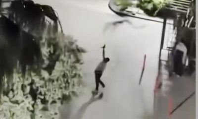 Komşusunun evine otomatik tabancayla ateş açtı