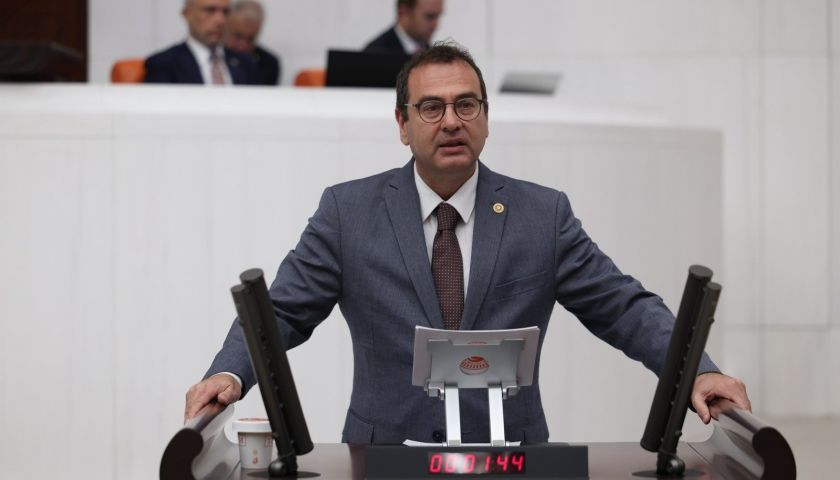 Rıdvan Uz’dan Bölgesel Gerilim Uyarısı