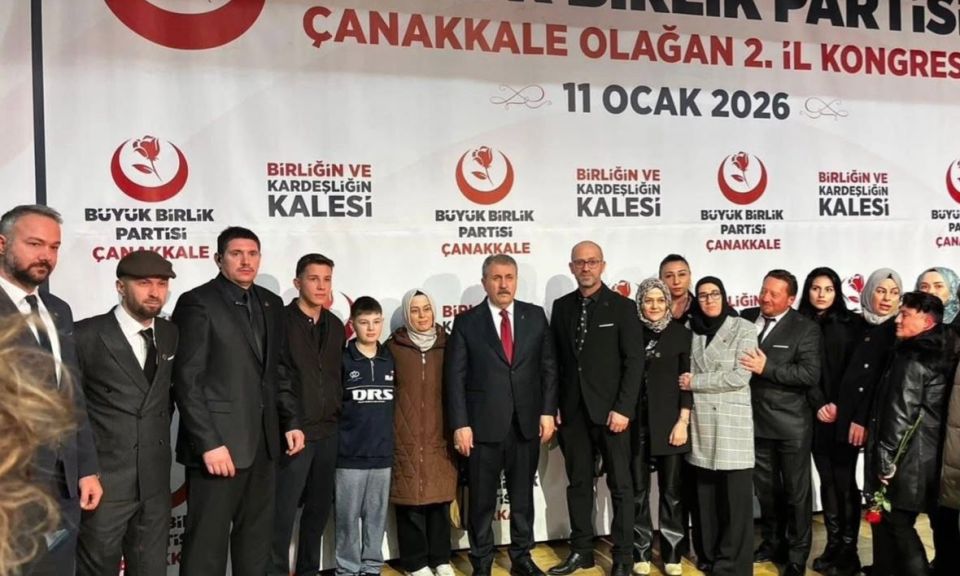 Lapseki’den Ankara’ya elif gibi dik duruş: Bizim siyasetimiz pazarlıklar üzerine değil, vatan sevdası üzerinedir!