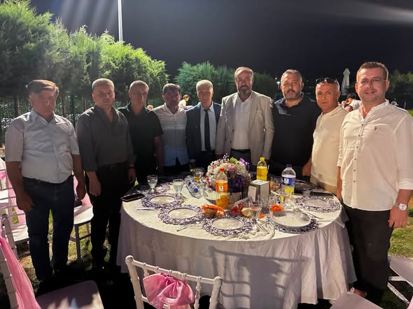 123698_wuciwug_de6cae87_ak-parti-teski.jpeg