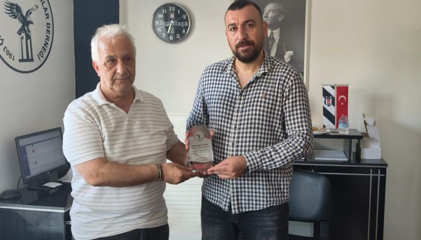 İki Dernek, Tek Sevda: Beşiktaş