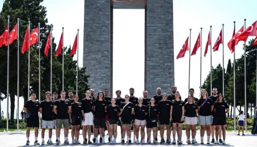 Çanakkale'deki 5. Şut Kliniği, Edit ve Analiz Çalıştayı, Şehitler Abidesi ziyareti ile başladı