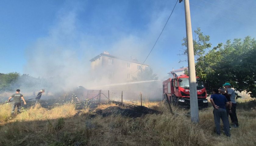 Kalkım'da korkutan yangın