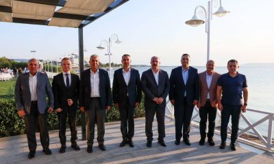 Öğrenci ve Çakır için veda yemeği düzenlendi