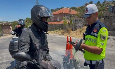 Çanakkale'de jandarmadan motosiklet sürücülerine sıkı denetim