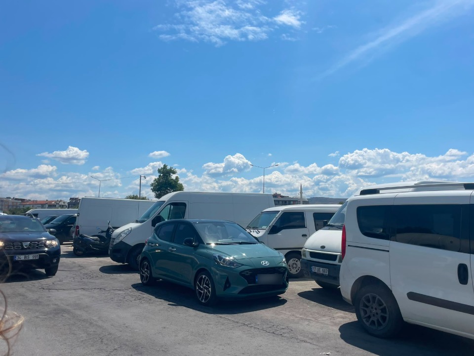 124328_wuciwug_a3f0502b_cuma-pazari-oto.jpeg