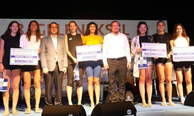Lapseki Şeftali Festivali Coşkuyla Sona Erdi: İYİ Parti Heyeti Ödül Törenine Katıldı