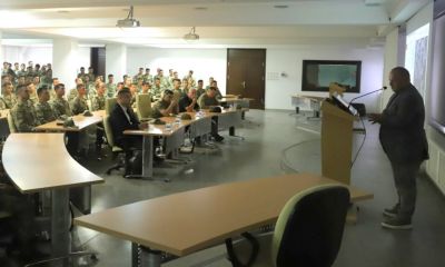 ÇOMÜ’den Kara Harp Okulu öğrencilerine Çanakkale Muharebeleri konferansı