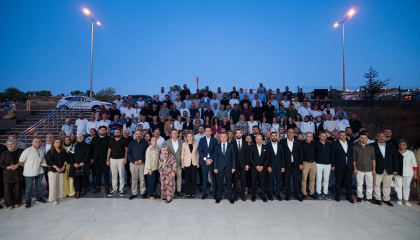 AK Parti Çanakkale İl Başkanlığı’ndan 25. yıl mesajı: “Milletimizle çeyrek asır, Türkiye geleceğe hazır”