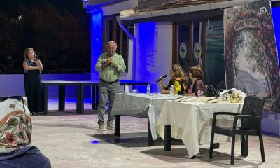 Çardak'ta söyleşi ve imza günü düzenlendi