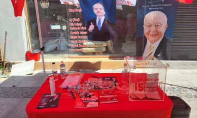 Yeniden Refah Partisi Çarşı Caddesi’nde vatandaşlarla buluştu