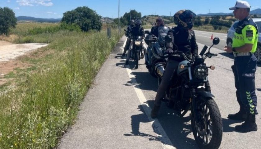 Çanakkale'de motosikletlilere denetim