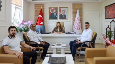 MHP Çanakkale İl Başkanı Salih Altınkaya’dan İl Milli Eğitim Müdürü Mine Hayta’ya Ziyaret