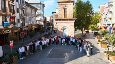 ÇTSO Adayı Turgay Kılıç Çarşı Esnafıyla Buluştu: “Artık Konuşarak Kaybedecek Vaktimiz Yok”