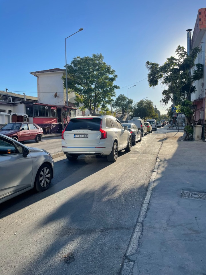 125859_wuciwug_f3123363_troya-caddesi-k.jpeg