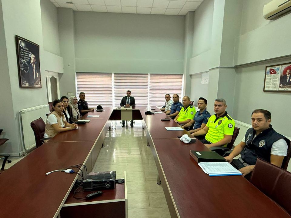 Ayvacık’ta Okul Güvenliği Masaya Yatırıldı