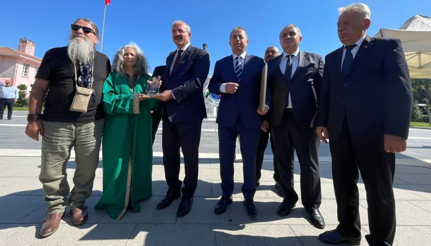 Çanakkale'de Yılın Ahileri ödülleri sahiplerini buldu