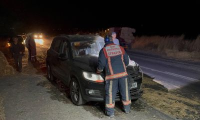 Çan'da otomobil saman yüklü traktöre çarptı: 1 yaralı