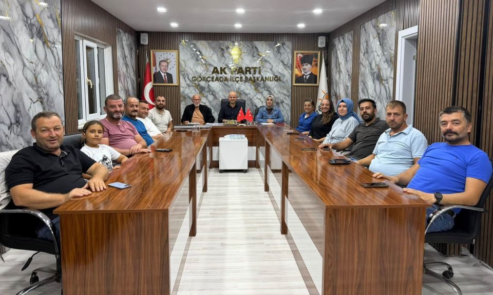 AK Parti Gökçeada teşkilatında haftalık olağan toplantı