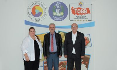 Ezine İlçe Milli Eğitim’den Çanakkale Ticaret Borsası’na teşekkür ziyareti