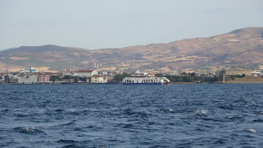 Gökçeada'ya yapılacak bazı feribot seferleri iptal edildi
