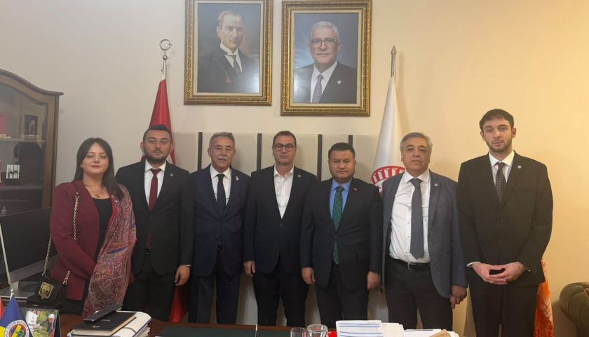 İYİ Parti Kahramanmaraş Teşkilatı Mecliste Rıdvan Uz’u Ziyaret Etti