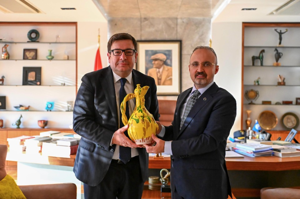 127270_wuciwug_28ca6f35_icisleri-bakan.jpeg
