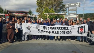 1903 Çanakkale Beşiktaşlılar Derneği’nden Ahmetçeli Köyü’ne Şehitlik Gezisi